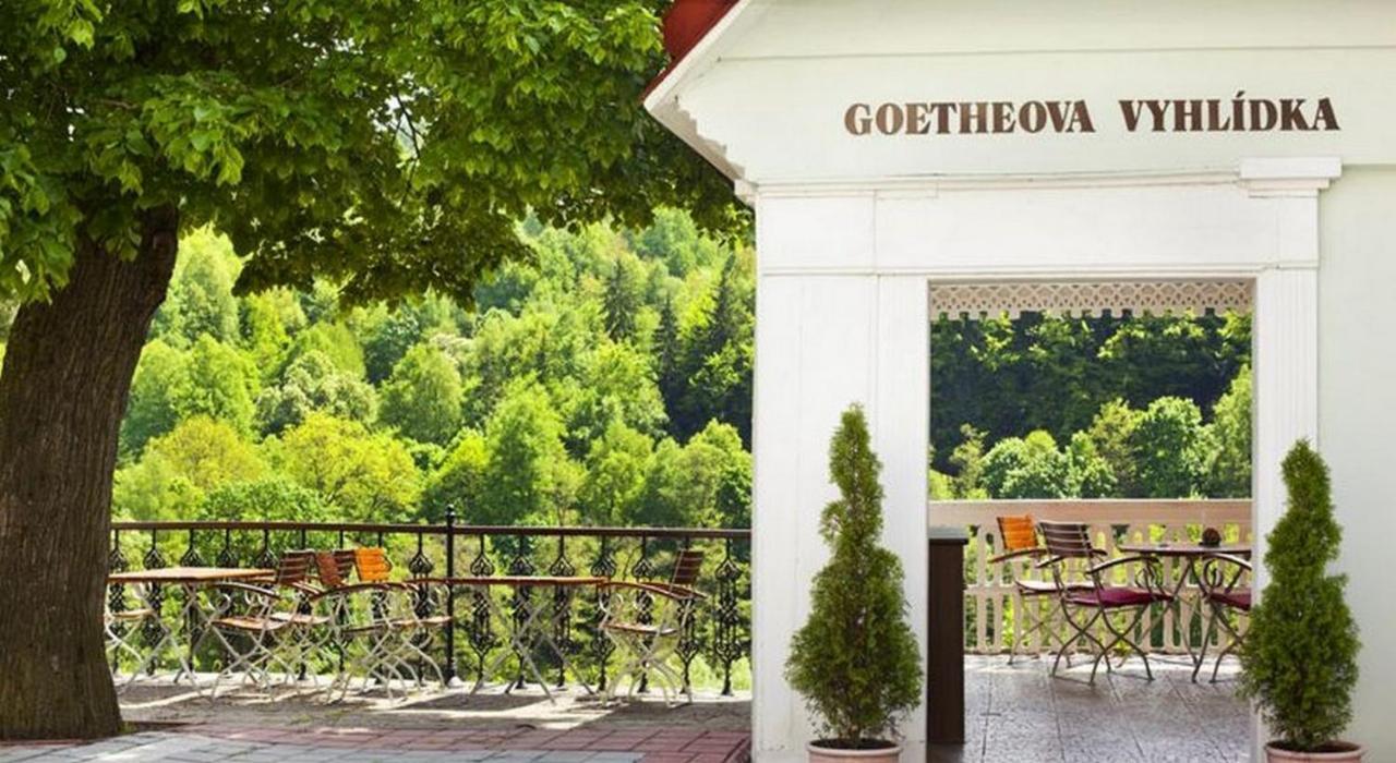 Hotel U Bílého koně Loket Extérieur photo
